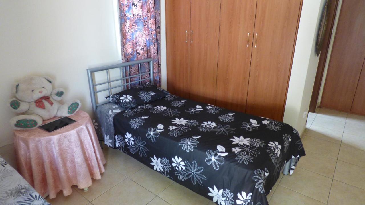 Kalampakas Guesthouse Ларнака Екстериор снимка
